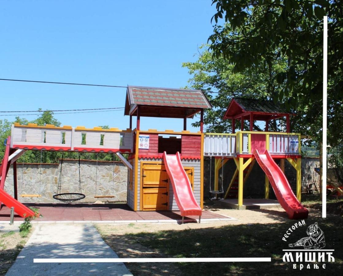 Hotel Zoo Misic Prenociste à Vranje Extérieur photo